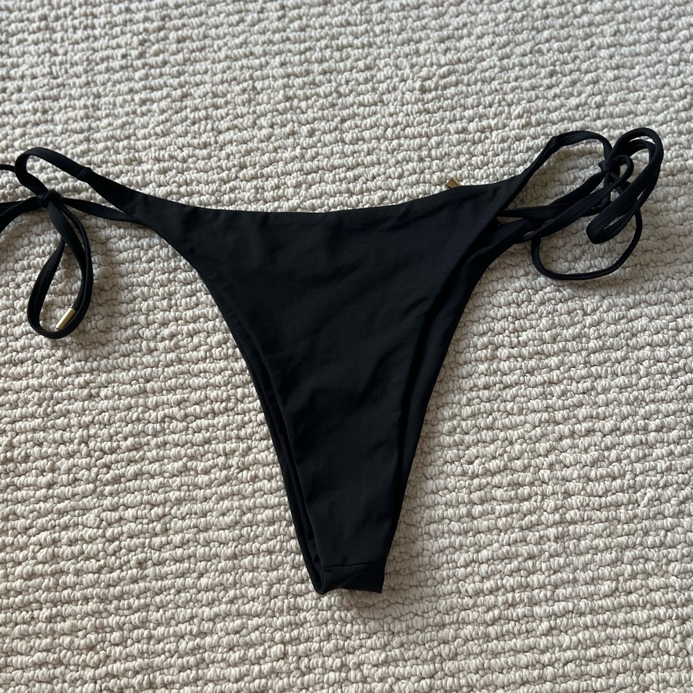 Monday bottoms
